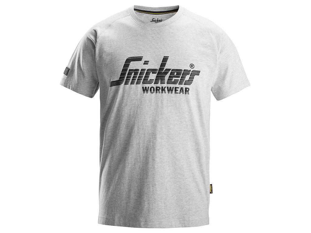 T-shirt Snickers