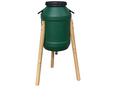 Feed barrel with feed spiral and three legs 