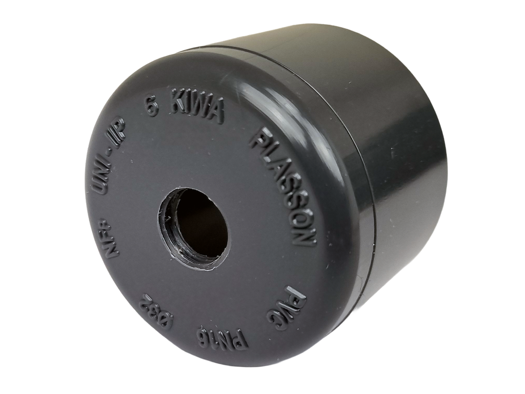 End sleeve 32 mm PVC with drilled hole