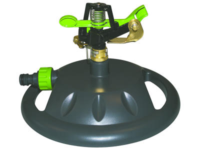 Vandkanon på fod med messingoverdel